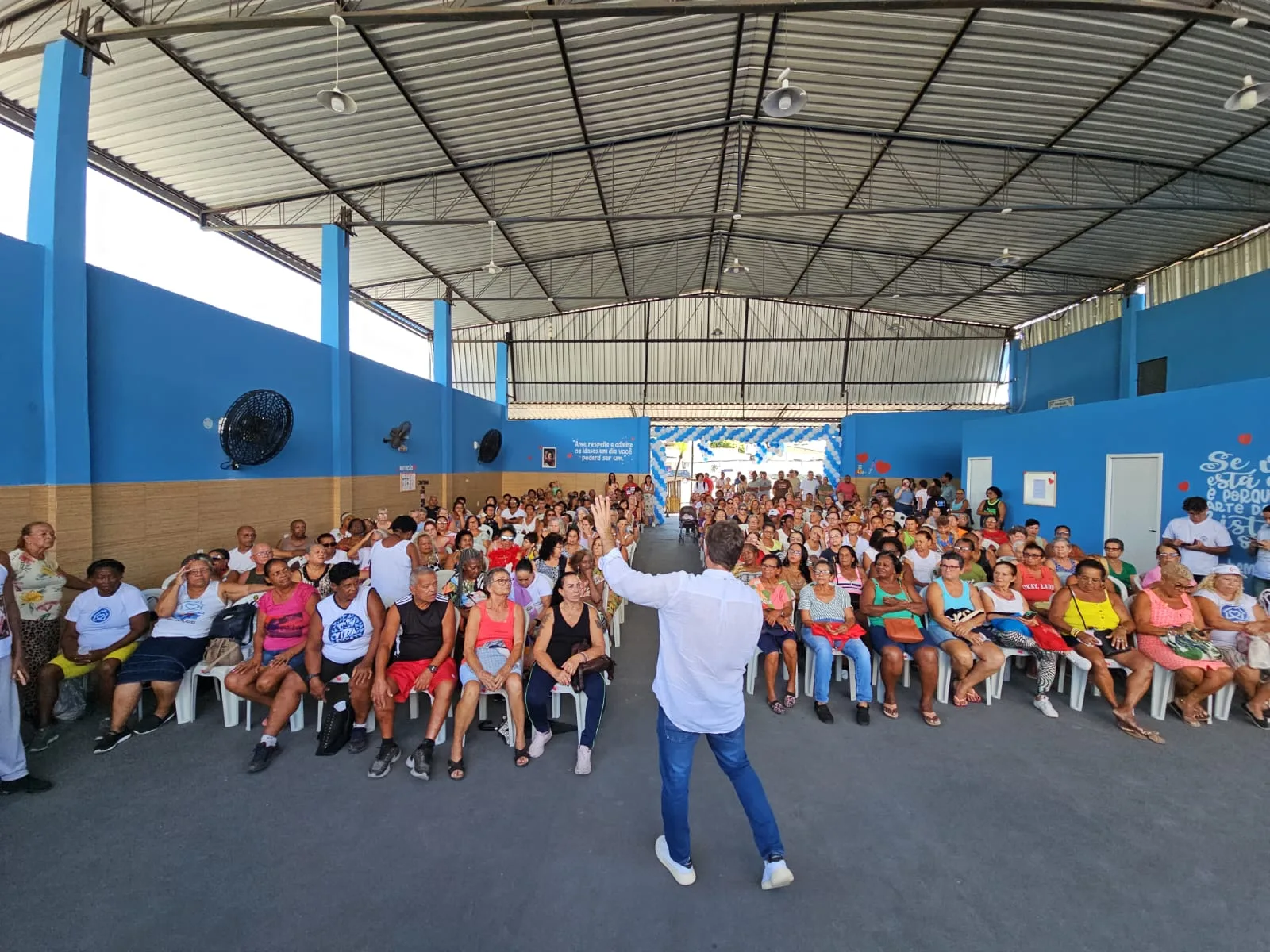 Encontro coletivo na Casa de Convivência Lolita Rodrigues